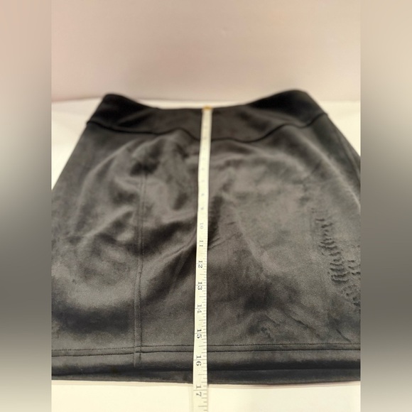 Lululemon Scuba HR Mini Skirt Velvet Size M NWT - Picture 8 of 12